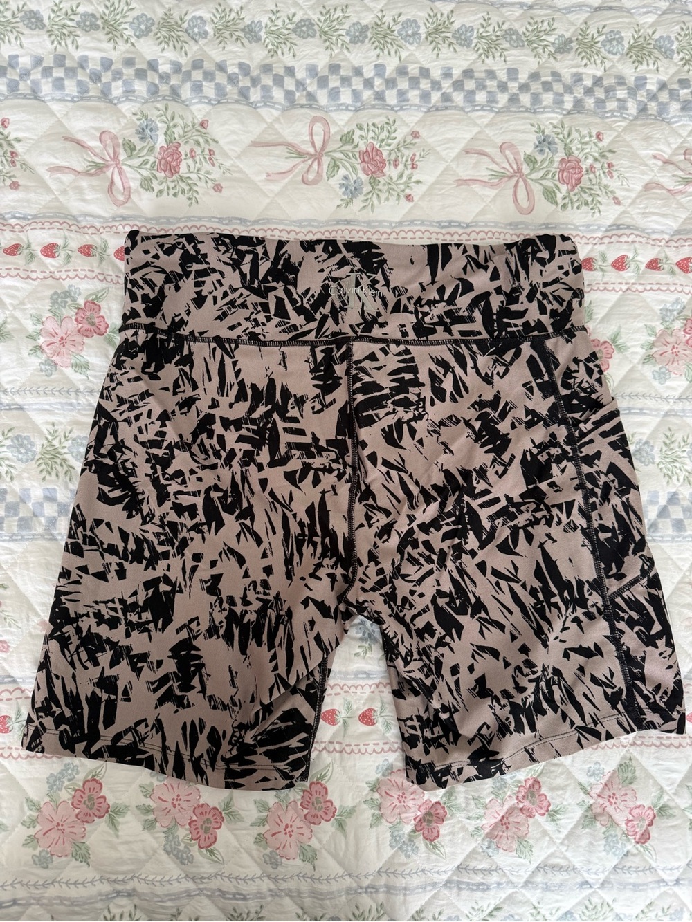 Calvin Klein Performance Abstract Print Bike Shorts